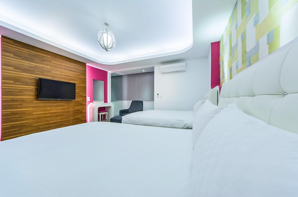 Easy Travel Apartment Hualien City Exterior photo